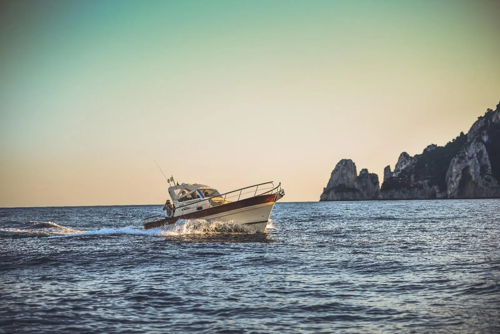 Private boat tour from Sorrento along the Amalfi Coast